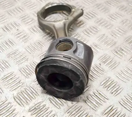 Dodge RAM 1500 DS Piston 68147233AA 68147228AA