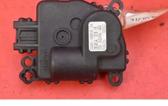 Ford S-MAX Air flap motor/actuator DG9H19E616CA