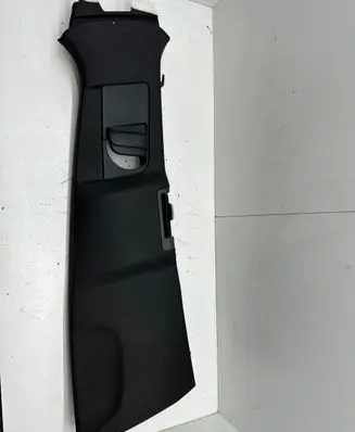Volvo XC90 (B) pillar trim (top) 31363579