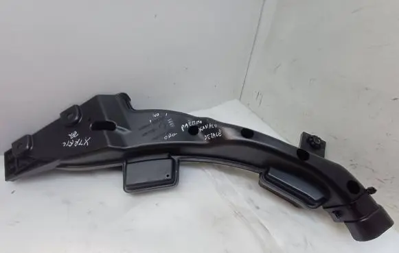 Nissan X-Trail T32 Air intake duct part 4BE0A