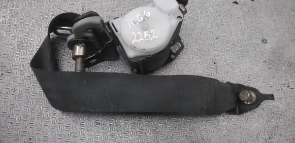Honda Stream Third row seat belt 