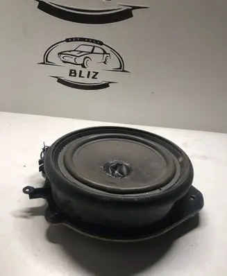 Audi A4 S4 B7 8E 8H Front door speaker 8E0036411