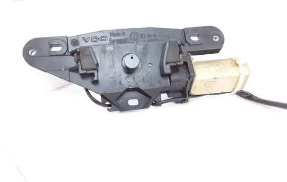BMW 5 E39 Tailgate boot lock/latch motor 67148362371