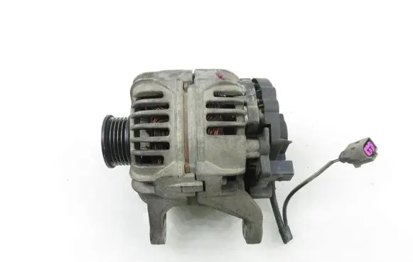 Skoda Fabia Mk1 (6Y) Generator/alternator 0124315014 047903015Q