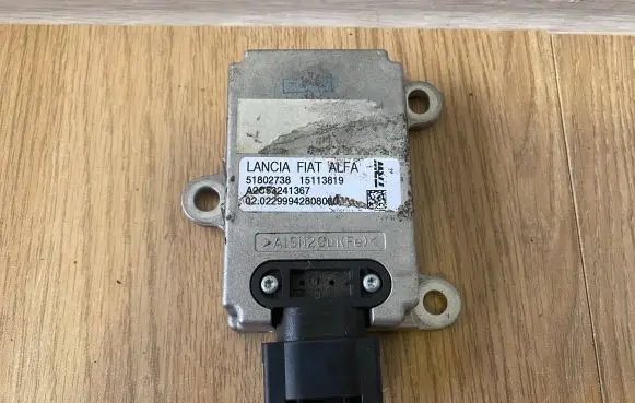 Alfa Romeo 159 ESP acceleration yaw rate sensor 51802738 15113819 A2C53241367