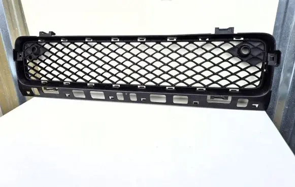 Mercedes-Benz G W463 2nd Gen Front bumper upper radiator grill 4638857701