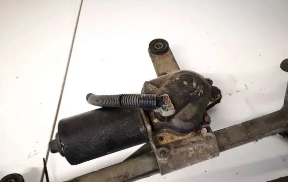 Nissan Quest Wiper motor