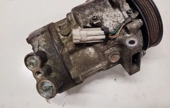 Opel Vectra C Air conditioning (A/C) compressor (pump) 13171593 CC2 3824511745