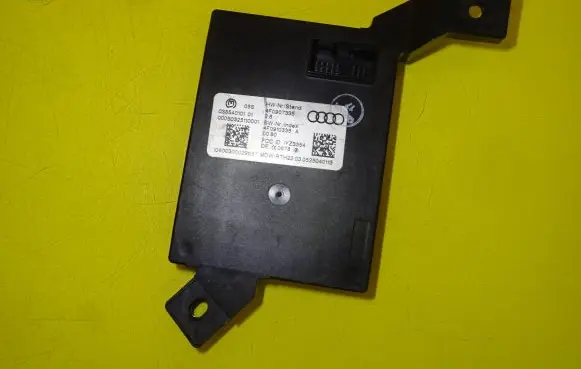 Audi A6 S6 C6 4F Keyless (KESSY) go control unit/module 4F0907335 4F0910335A