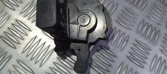 Honda Accord Front door lock