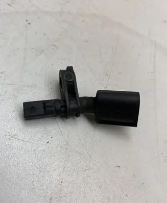 Volkswagen Golf VII ABS brake wheel speed sensor 10071152743