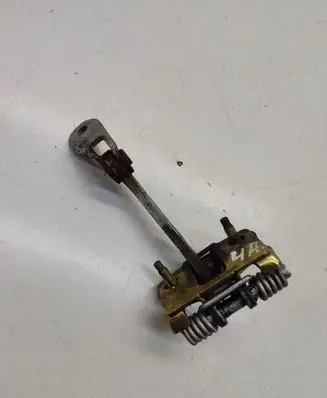 Renault Master II Front door soft close latching motor (coupe) 597523