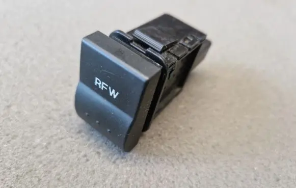 Other switches/knobs/shifts