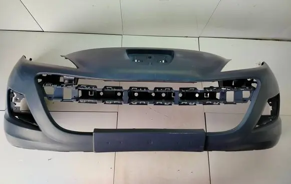 Peugeot 207 Front bumper 9688071577