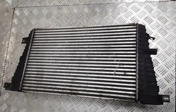 Opel Astra H Intercooler radiator 13223393