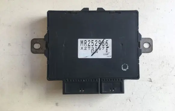 Mitsubishi Colt ABS control unit/module MR252986