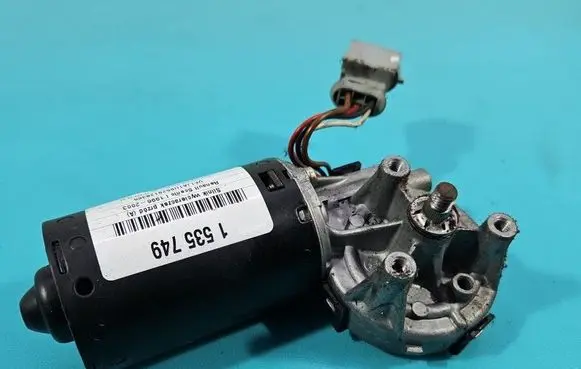 Renault Scenic I Wiper motor 0390241379 IMPRK1535749