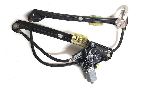 Volkswagen Golf VII Front door window regulator with motor 0130822077 5G4837461H