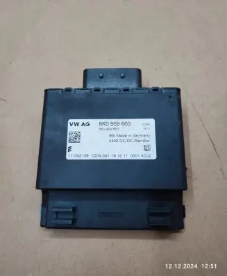 Voltage converter inverter