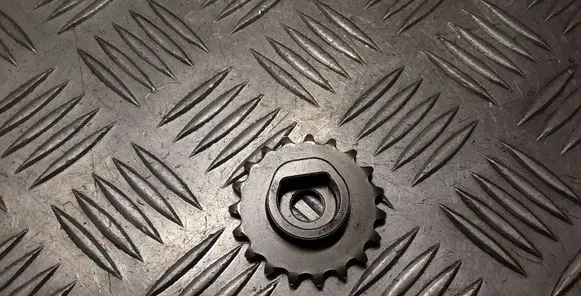 Toyota RAV 4 (XA50) Timing chain sprocket 