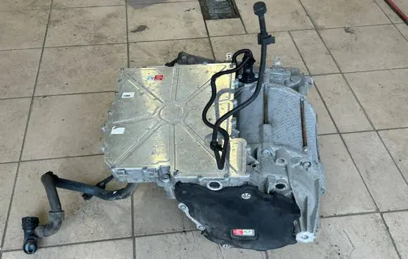 Skoda Enyaq iV Electric car motor 1EA901131F 35077
