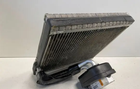Skoda Superb B8 (3V) Air conditioning (A/C) radiator (interior) 5Q0816679B CZ4475005211