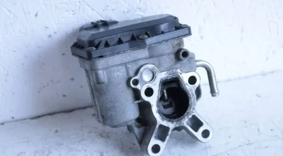 Subaru Forester SH EGR valve 14710AA740 05K280142 1501000052