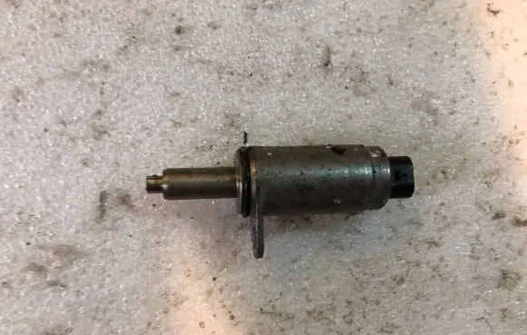 Audi A4 S4 B8 8K Turbo solenoid valve 06E103697G 06E103697