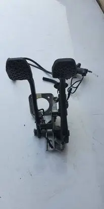 BMW 3 E46 Brake pedal 2229128