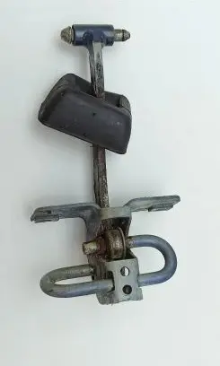 BMW 7 E23 Rear door check strap stopper