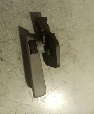 Volkswagen Phaeton Engine bonnet (hood) release handle 3D1823533