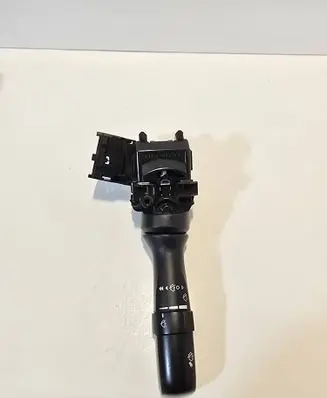 Toyota Hilux (AN10, AN20, AN30) Wiper control stalk 0K061 17F5550k061