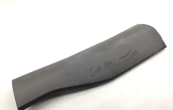 Rear door trim (molding)