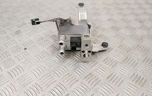 Ford Mach-E I Optional radiator LJ9H10C708AE
