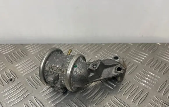 Audi A6 C7 EGR valve 06E131102B