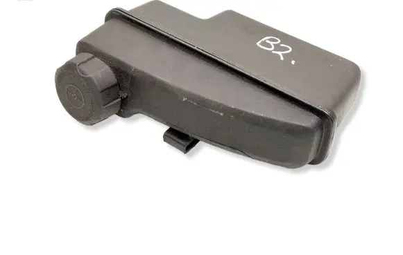 Volvo XC90 Power steering fluid tank/reservoir 30645621