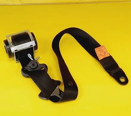 Ford C-MAX I Front seatbelt 3M51R61294AC
