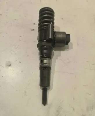 Audi A3 S3 8P Fuel injector 0414720404