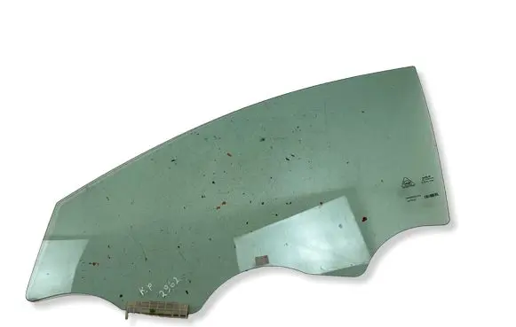 KIA Ceed Front door window glass four-door 82412D3000