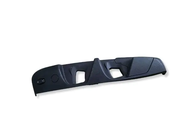 BMW 4 F32 F33 Front door seat control surround trim 7243553