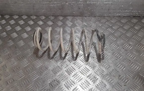 Mitsubishi Colt Rear coil spring