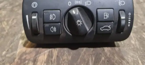 Volvo XC60 Light switch 30739415