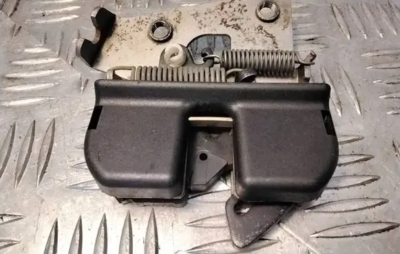 BMW 5 E60 E61 Seat back rest lock catch 7119460 7112864