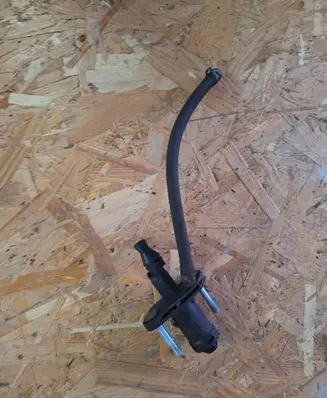 Saab 9-3 Ver2 Clutch slave cylinder 