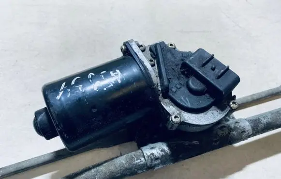 Fiat Stilo Wiper motor 60511006 1207b
