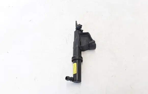 Volvo C70 Headlight washer spray nozzle 31253730