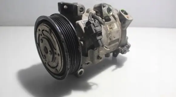 Alfa Romeo Giulia Air conditioning (A/C) compressor (pump)