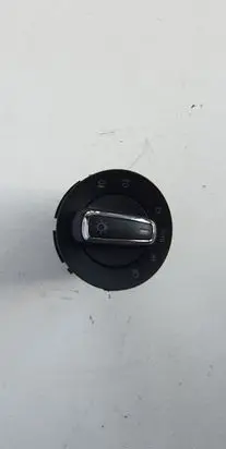 Skoda Superb B6 (3T) Light switch