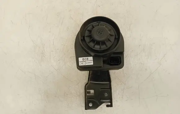 BMW X3 E83 Alarm system siren 838315214