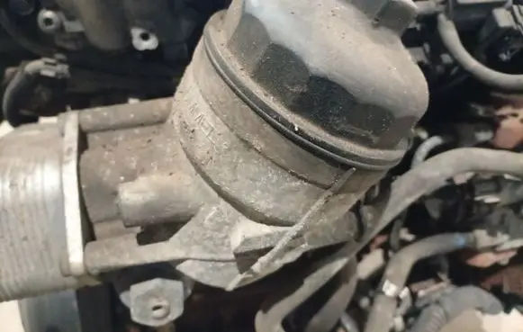 Opel Meriva A Oil filter cover